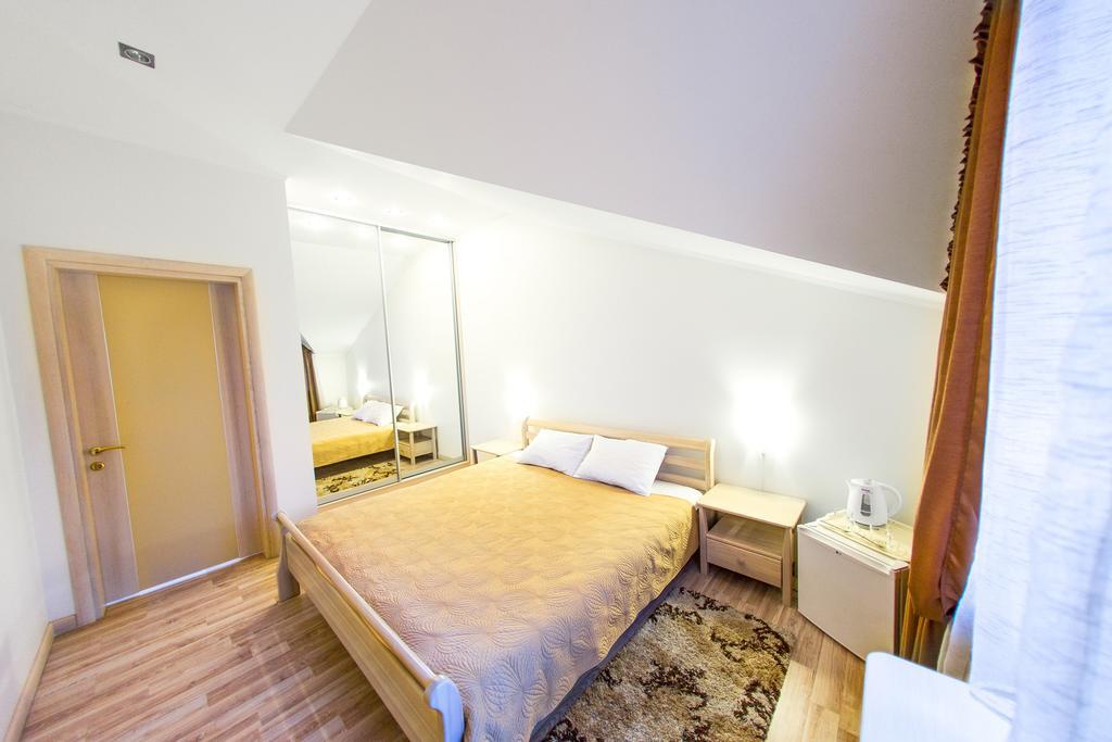 Abc Apartments Business Class 키예프 객실 사진